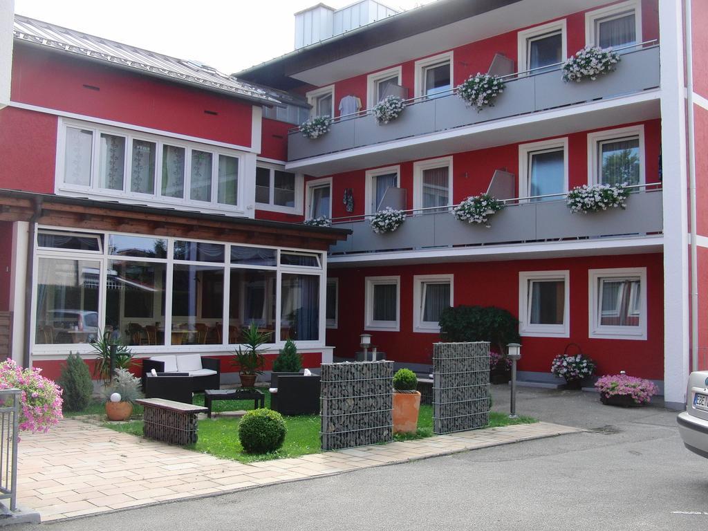 Haus Hildegard Hotel Bad Fussing Exterior photo